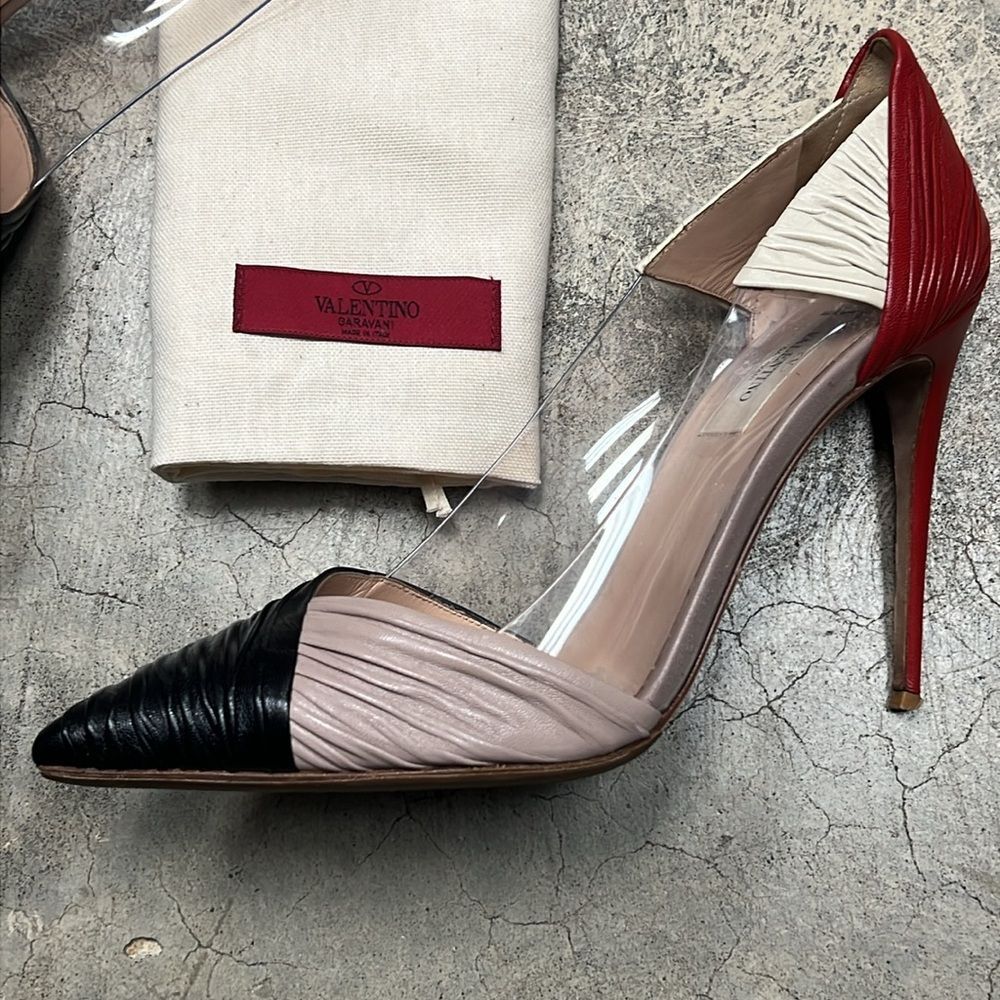 Valentino Red Black Nude PVC Pointed Toe D'Orsay Pump - Picture 4 of 7